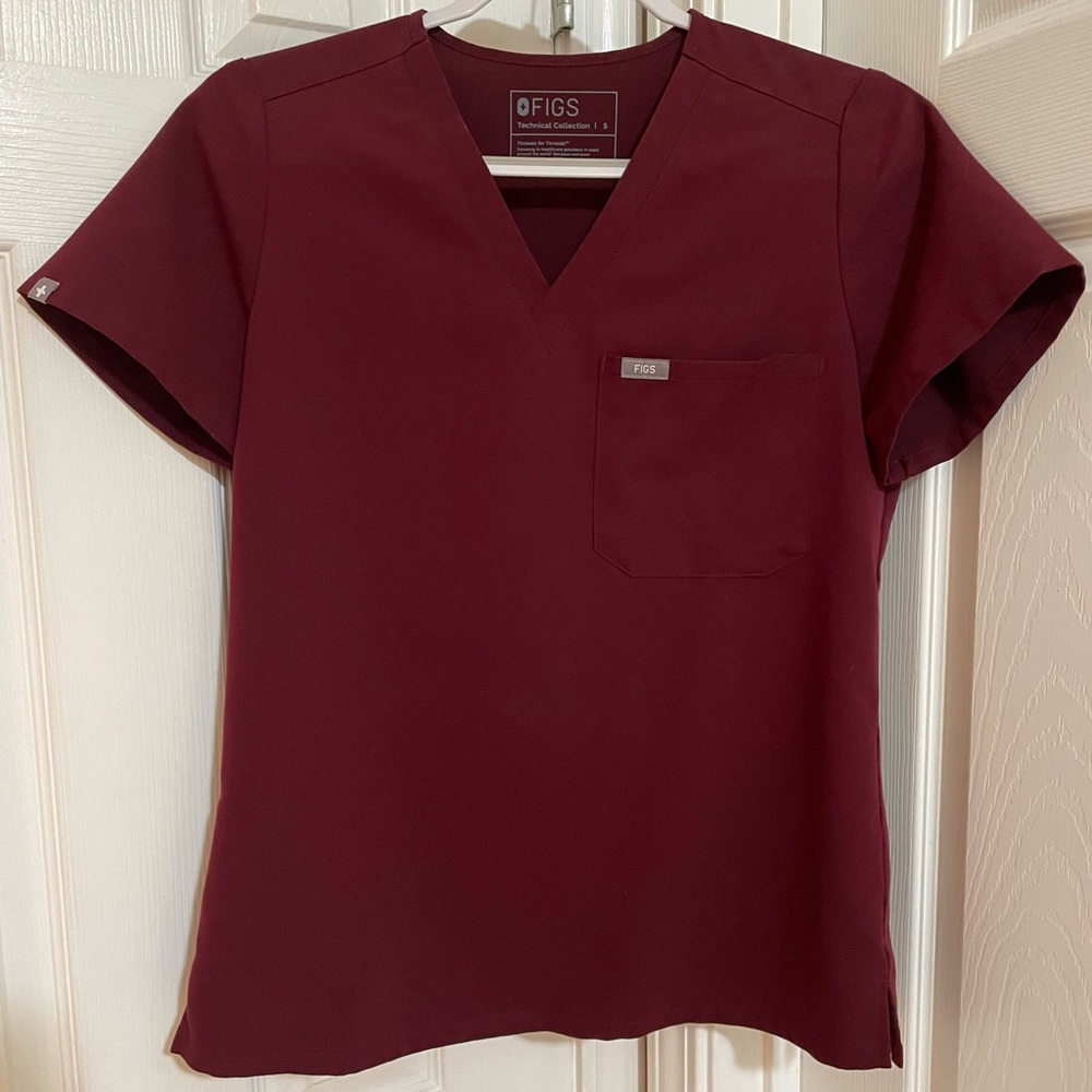Figs Burgundy One Pocket Top